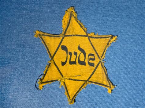 Yellow Star Of David Symbol 328 Jewish Yellow Star Stock Photos,