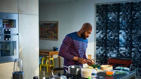 6 morning habits that will help you build muscle faster | GQ India