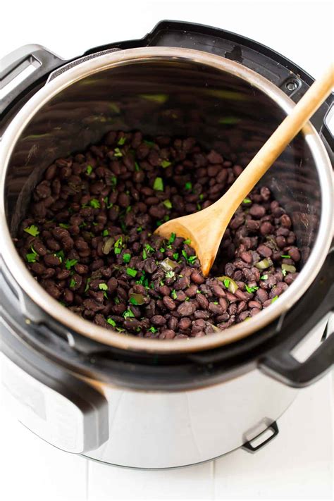 Instant Pot Black Beans – WellPlated.com