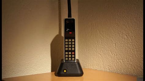 Motorola DynaTAC 8000X 的图像结果