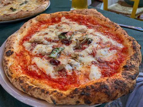 Naples, Italy: Your Guide to Pizza, Amalfi, Pompeii and more...
