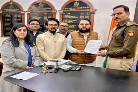 Parliament scuffle: BJP files 'attempt to murder' police complaint ...