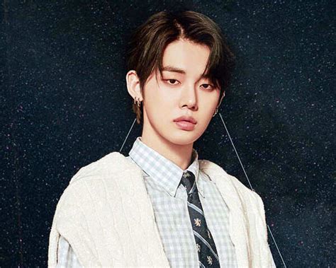 TXT’s Yeonjun Surprises Indian Fans By Warming Up To A Bollywood Track ...
