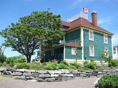 BURIN PENINSULA MOTEL (Grand Bank, Newfoundland) - Hotel Reviews ...