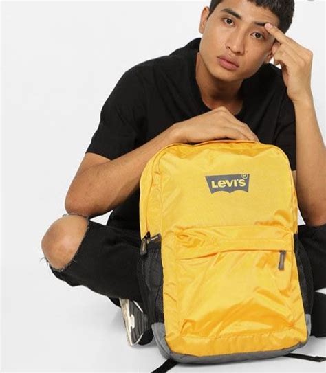 10 Ultra Stylish Backpacks Under Rs 1000 You Need To Buy Now