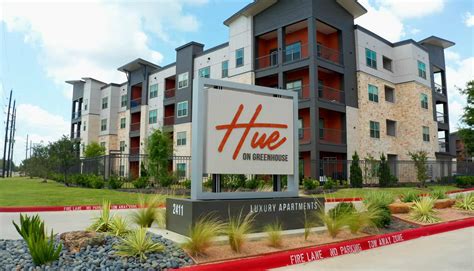Hue on Greenhouse - Luxury Apartments Houston