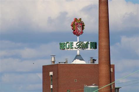 Beer Factory 的图像结果