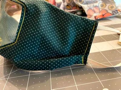 Sewing Pattern for Face Mask with Window 的图像结果