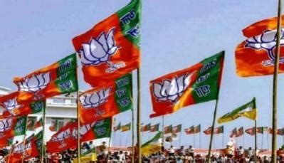 Infighting in BJP: Show-cause notice issued to vice-president of J&K ...