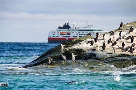 8 Awesome Places To Visit In Antarctica That You'll Surely Love