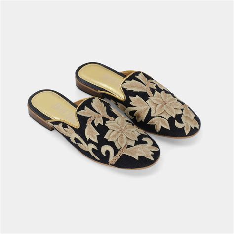 Inochhi - Black Assa Mules - Elahe