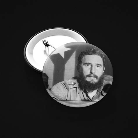 Young Fidel Castro at Podium Cuban Flag Pin Button 1.25 - Etsy