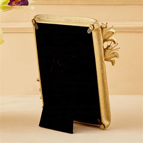Buy Moksha Kentan Metal Photo Frame - 16x20cm from Home Centre at just ...