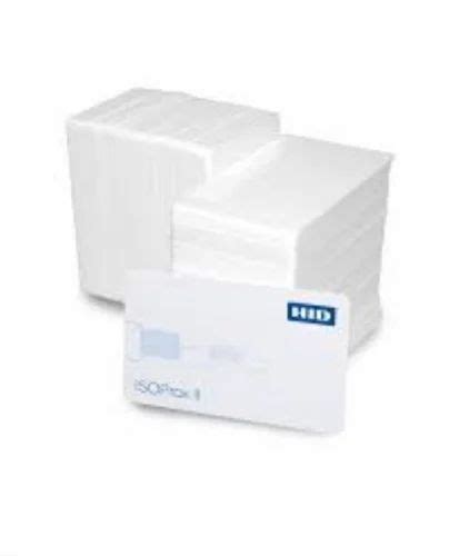 Smart Cards - UHF Standard Card Trader - Retailer from New Delhi