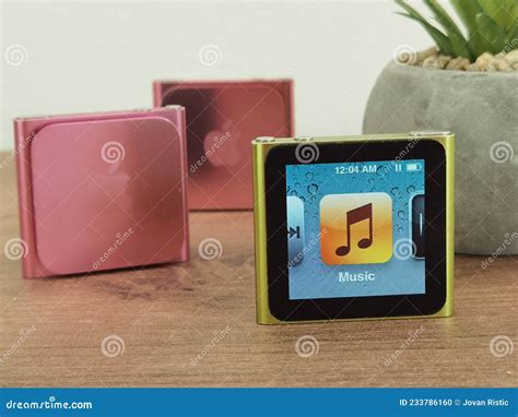 Three Ipod Nano Generation 6 Editorial Image - Image of playing ...