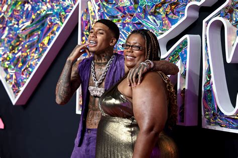 NLE Choppa's Mom Calls Out Blueface
