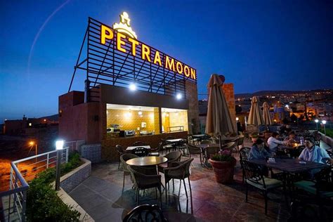 PETRA MOON HOTEL (Jordan/Petra - Wadi Musa) - Hotel Reviews, Photos ...