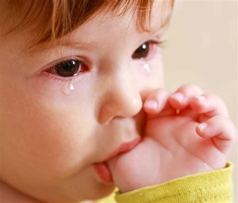 How to Tell if Your Child Has Pink Eye | Back to School Tips