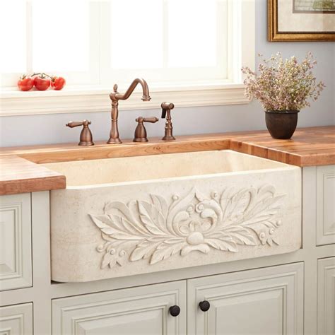 8 Timeless Farmhouse Sinks to Elevate Your Kitchen Design