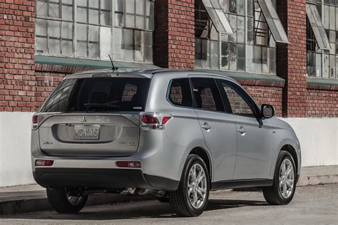 2014 Mitsubishi Outlander US Pricing - autoevolution