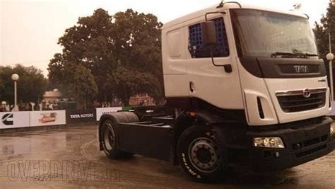 Tata Prima race truck image gallery - Overdrive