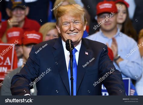 777 Donald Trump Smiling Images, Stock Photos & Vectors | Shutterstock