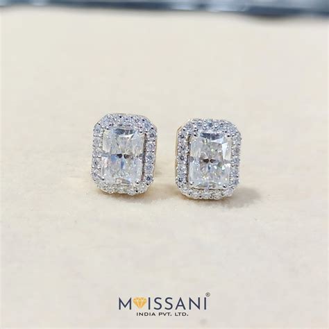 Moissanite Radiant Shape Halo Earring - WE0061-moissani.in