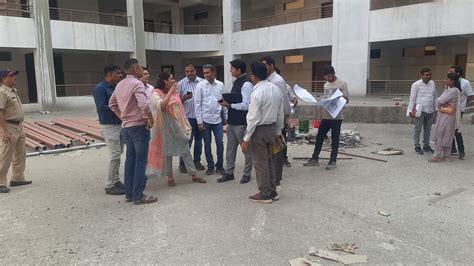 Nashik: Zila Parishad CEO Ashima Mittal Inspects Progress Of New ...