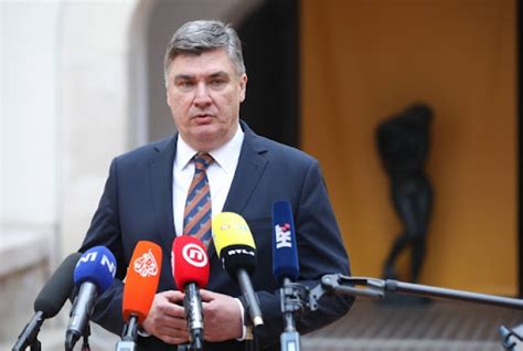 Predsednik Hrvatske: U BiH se gaze prava Hrvata - BetaRS