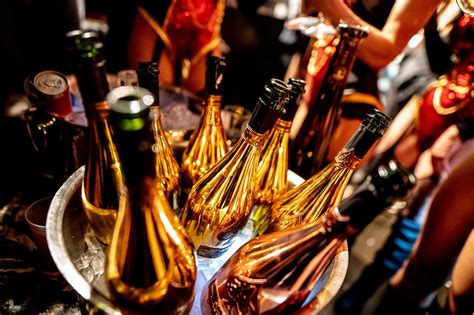 What Is Bottle Service? | GXP Tours