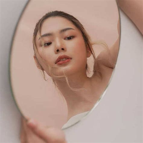Mirror Skin: The New Korean Beauty Trend You Can Get Behind | Femina.in