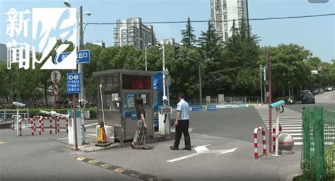 网约车司机逃缴停车费52次，面对北京民警还不以为然？哪知要被刑拘_腾讯新闻