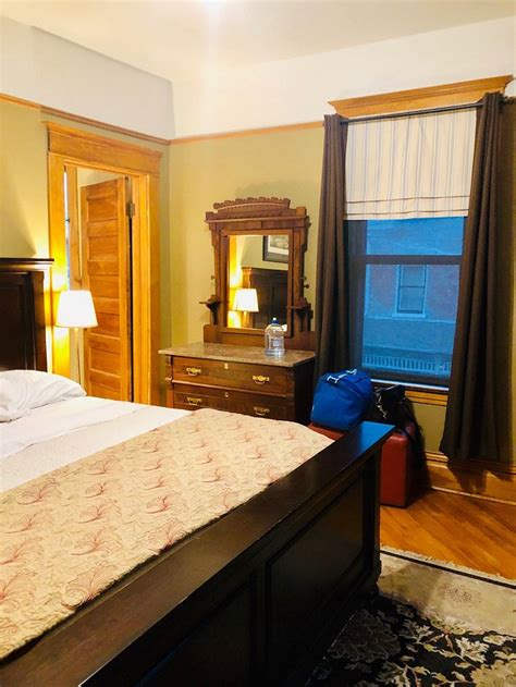 THE BURFORD HOUSE INN (Iowa City) - Guesthouse Reviews & Photos ...