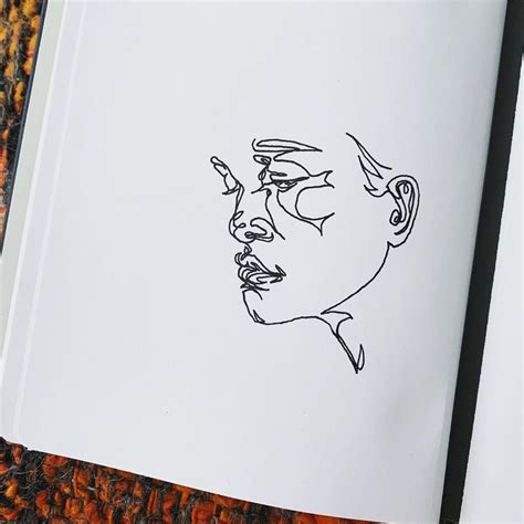 Continuous Line Contour Drawing 的图像结果