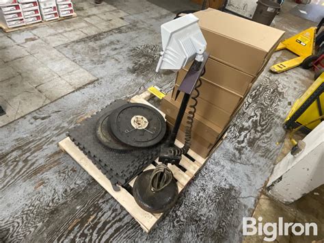 Essex Silver Line Black Stripper Floor Maintenance Pads BigIron Auctions