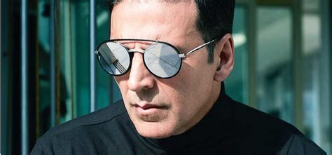 Akshay Kumar Has Found His Twin Brother In Kashmir Desi People Wonder ...