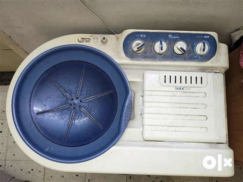 Whirlpool Semi-Automatic Washing Machine – 7.5 KG – Well Maintained ...