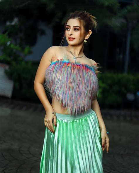 Ankita Dave Hot and Sexy Latest Instagram Photos » DecadesLife