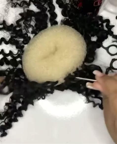 Tutorial of Slick High Ponytail 的图像结果