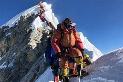 Kuvatulokset haulle queue on everest 2019