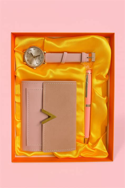 Women's Gift Set Combo – Stylish Watch, Elegant Wallet & Premium Ball