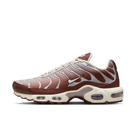 Air Max Plus Shoes. Nike NO