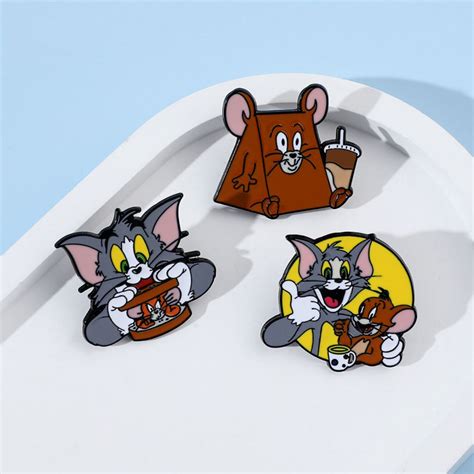 Tom & Jerry Mischief Mania | Quirky Brooches for the Ultimate Fan ...