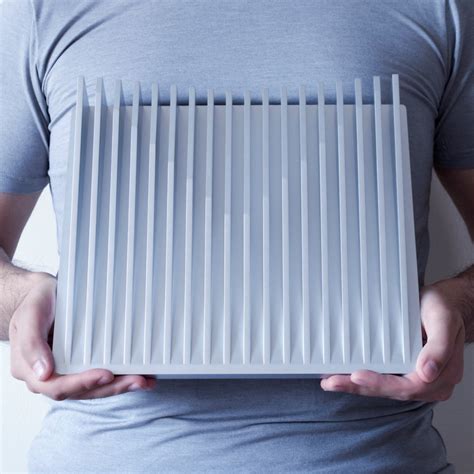 Alienware Laptop Stand 的图像结果