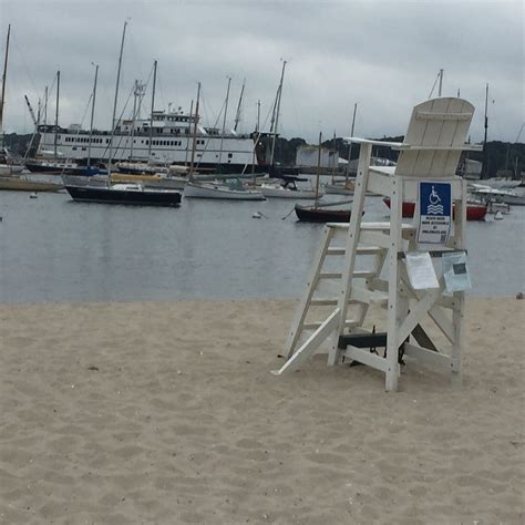 CROCKER HOUSE INN (Vineyard Haven) - B&B Reviews & Photos - Tripadvisor
