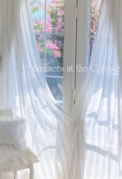 https://summerscottage.com/images/summer-breeze-curtains.jpg