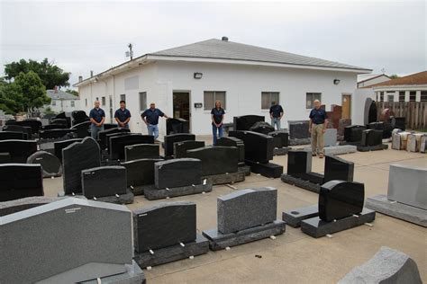 Garnand Funeral Home | Kansas