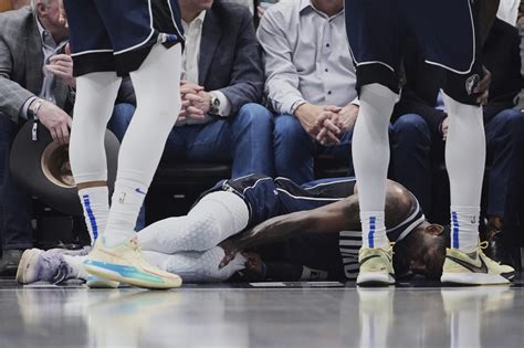 NBA: Mavericks' Kyrie Irving suffers left knee sprain