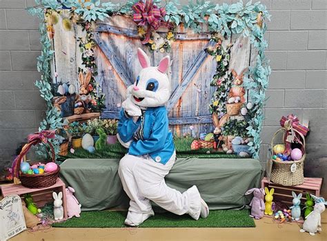 Easter Bunny Photo Booth(9-2pm) & Easter egg hunt(9-11am), Shops of ...
