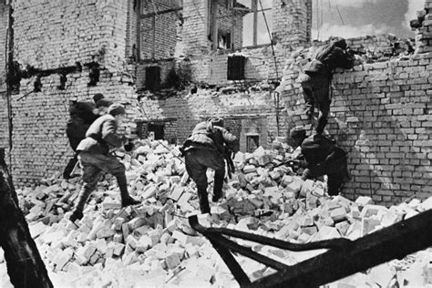 The Battle of Stalingrad in 30 Photos | War History Online
